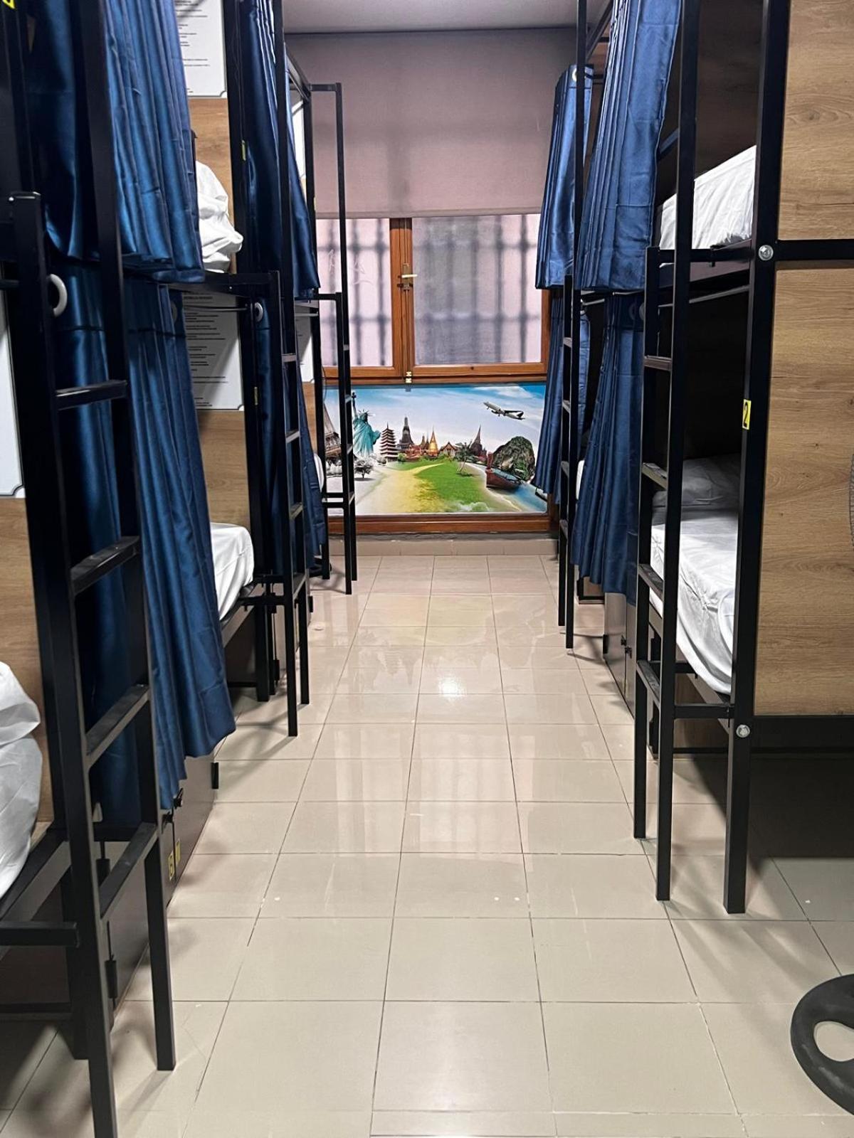 מדריד Hostel Estrella 20 מראה חיצוני תמונה