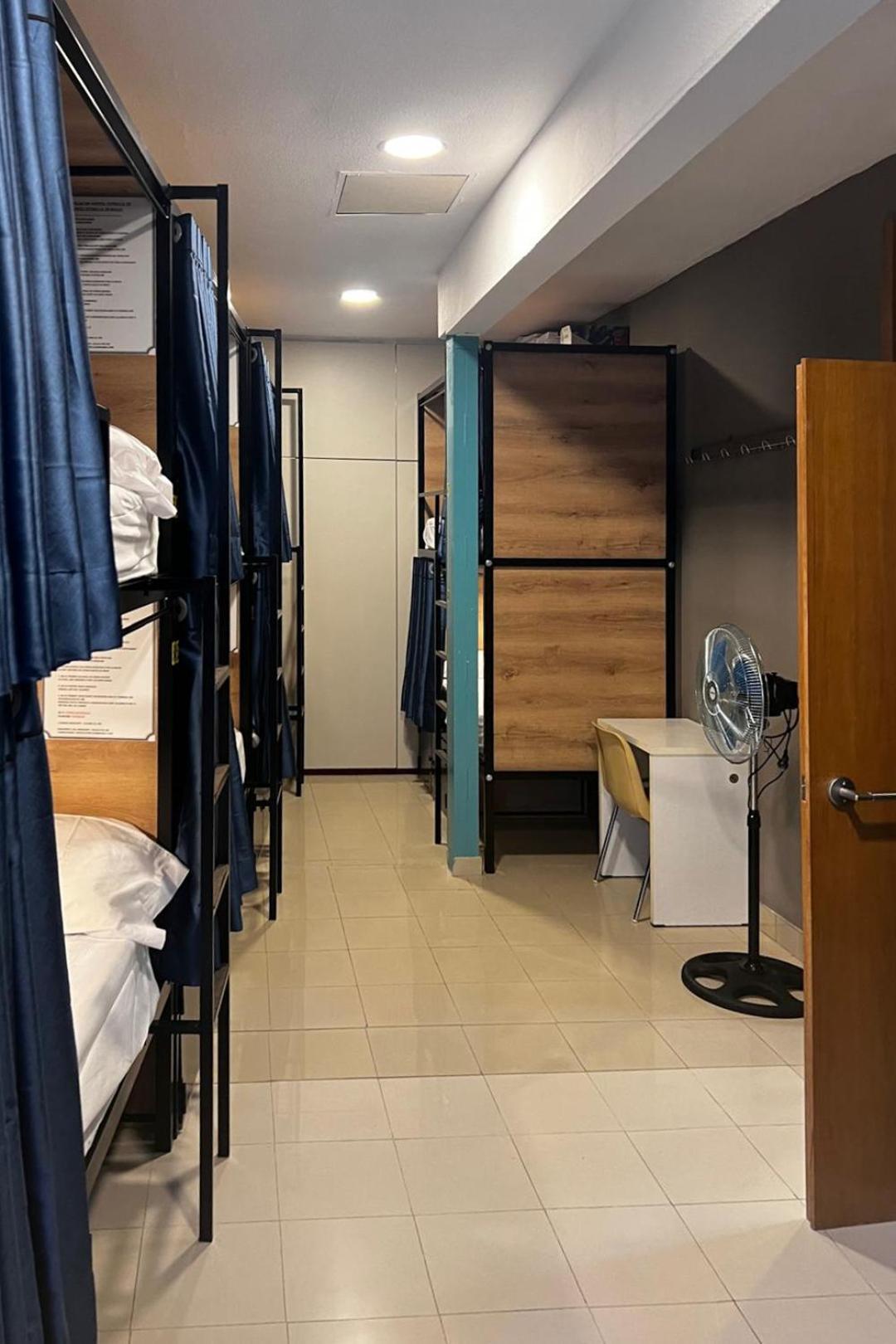 מדריד Hostel Estrella 20 מראה חיצוני תמונה